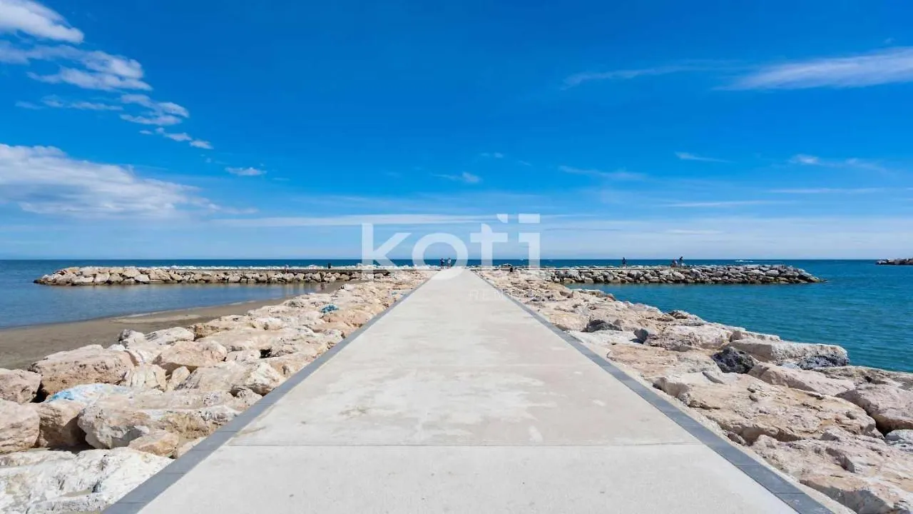 Koti Rentals - Stella Views 푸엔히롤라 스페인